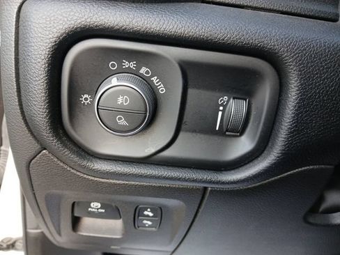 Used 2022 RAM 1500 Lone Star AWD/4WD image 18