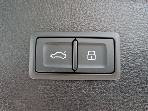 Certified 2024 Audi SQ5 Prestige w/ Prestige Package AWD/4WD image 41