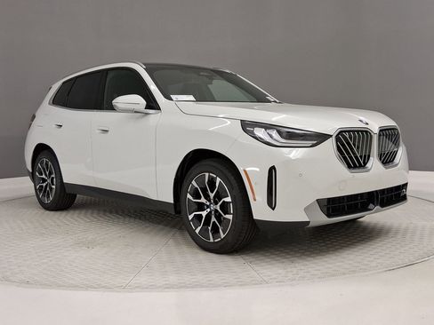 New 2026 BMW X3 xDrive30 w/ Convenience Package image 5