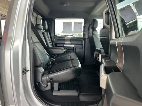 Used 2019 Ford F250 Lariat w/ Lariat Value Package image 37