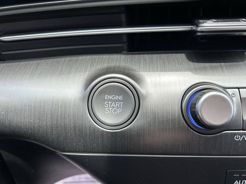 New 2026 Hyundai Kona Limited AWD/4WD image 32