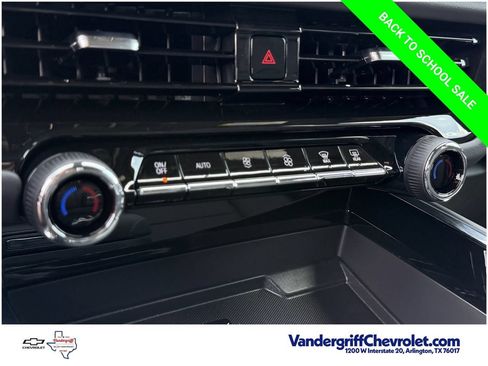 New 2026 Chevrolet Suburban LT w/ Comfort Package RWD image 17