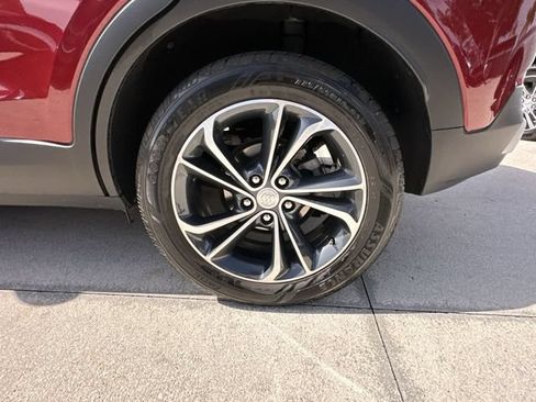 Used 2023 Buick Encore GX Select w/ Safety Package II AWD/4WD image 18