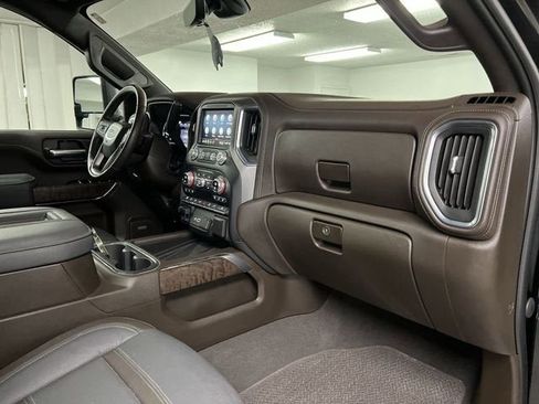Used 2021 GMC Sierra 2500 Denali w/ Denali Ultimate Package AWD/4WD image 30