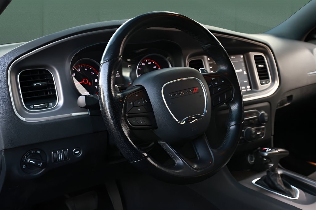 Used 2022 Dodge Charger GT RWD image 33