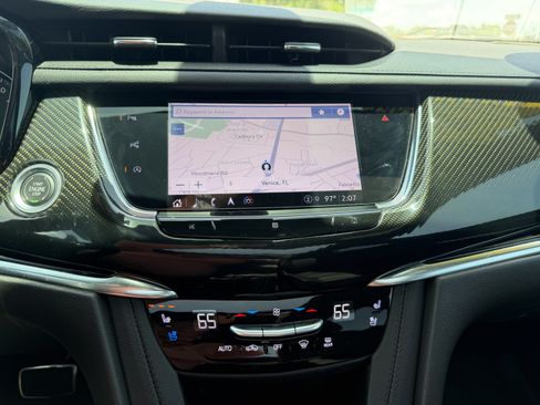 Used 2021 Cadillac XT6 Sport AWD/4WD image 23