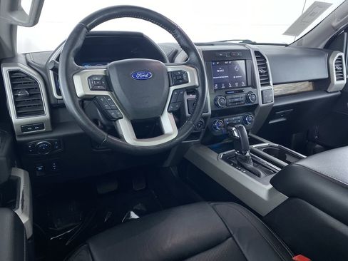 Used 2019 Ford F150 Lariat image 2