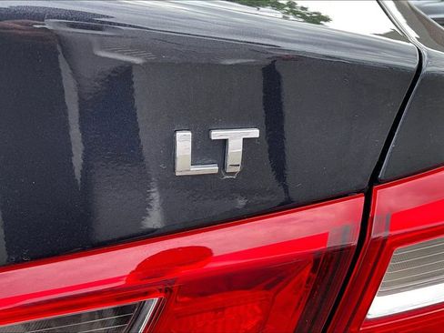 Used 2023 Chevrolet Malibu LT FWD image 8
