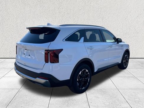 New 2026 Kia Sorento S image 8