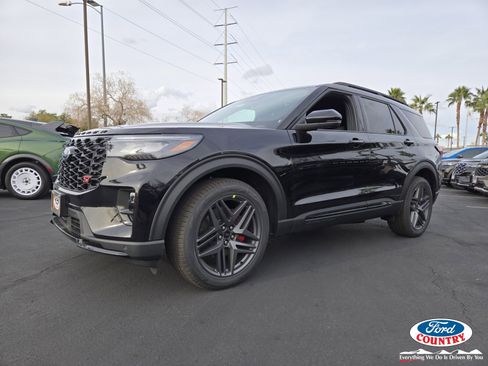 New 2026 Ford Explorer ST image 2