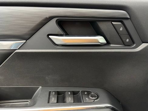 New 2026 GMC Acadia Elevation w/ Elevation Premium Package FWD image 18