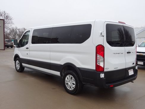 Used 2023 Ford Transit 350 XLT image 7