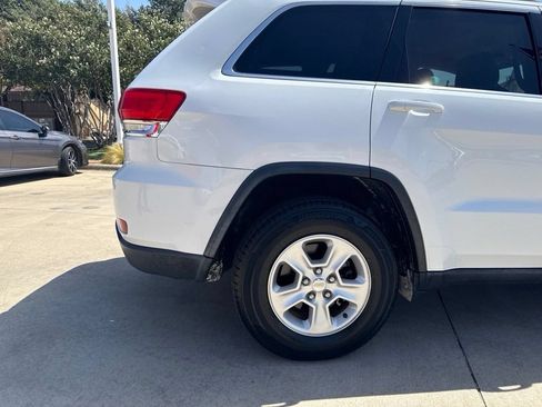 Used 2016 Jeep Grand Cherokee Laredo w/ Quick Order Package 23E RWD image 8