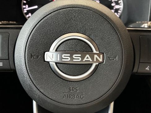 Used 2023 Nissan Rogue SL w/ SL Premium Package FWD image 21