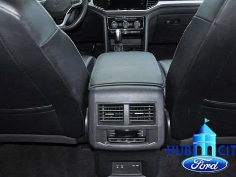 Used 2022 Volkswagen Atlas SE image 21