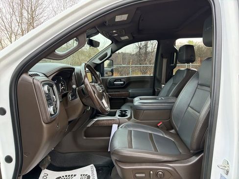 Used 2022 GMC Sierra 2500 Denali w/ Denali Ultimate Package image 25