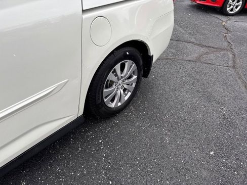 Used 2014 Honda Odyssey EX-L image 9