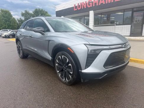 Used 2024 Chevrolet Blazer EV RS AWD/4WD image 4