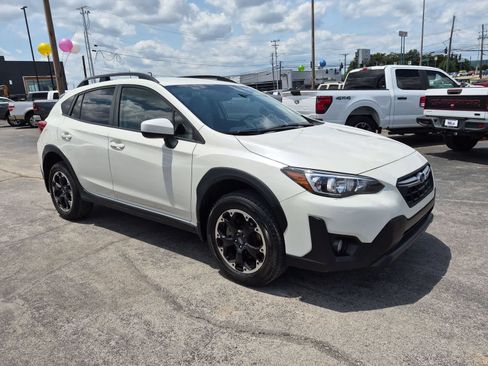 Used 2021 Subaru Crosstrek 2.0i Premium w/ Popular Package #2 AWD/4WD image 8