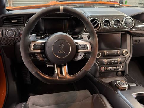 Used 2020 Ford Mustang Shelby GT500 w/ Carbon Fiber Track Pack image 16