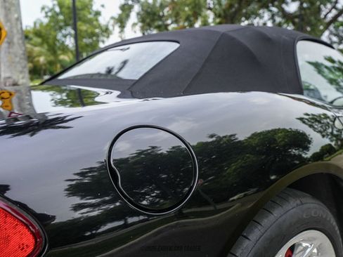 Used 2005 Dodge Viper SRT-10 RWD image 85