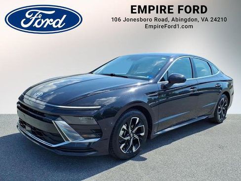 Used 2025 Hyundai Sonata SEL FWD image 1