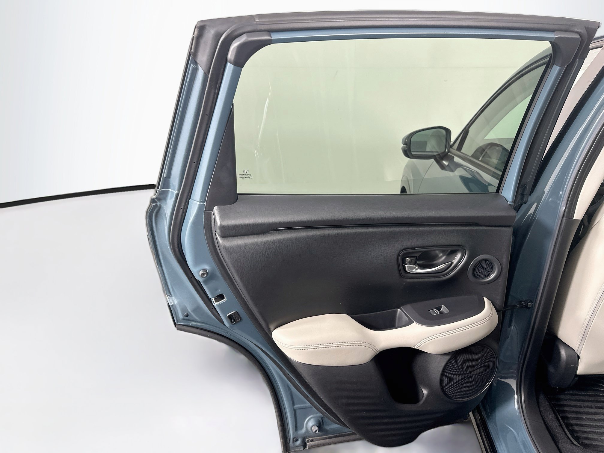 Used 2024 Honda HR-V EX-L image 25