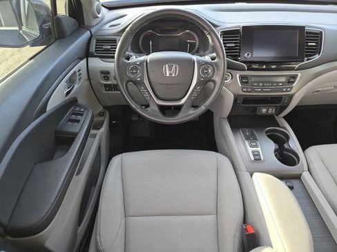 Used 2023 Honda Ridgeline RTL image 28