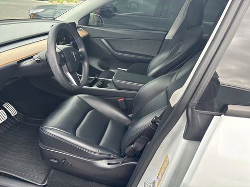 Used 2020 Tesla Model Y Performance AWD/4WD image 14