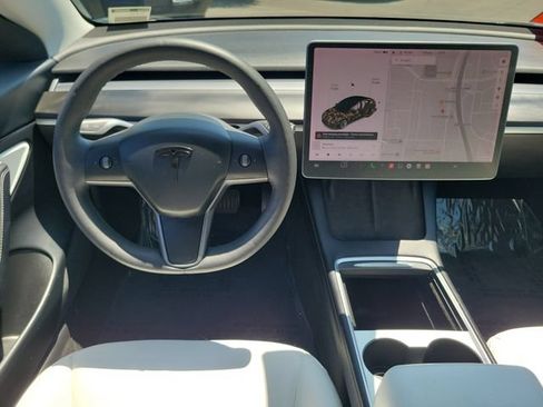 Used 2021 Tesla Model 3 Long Range AWD/4WD image 4