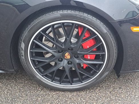 Certified 2023 Porsche Panamera GTS image 11