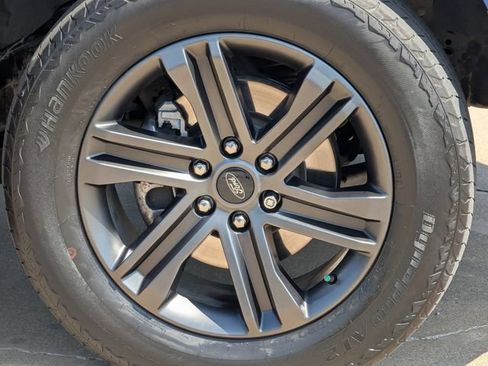 Used 2022 Ford F150 XLT w/ Equipment Group 302A High AWD/4WD image 10