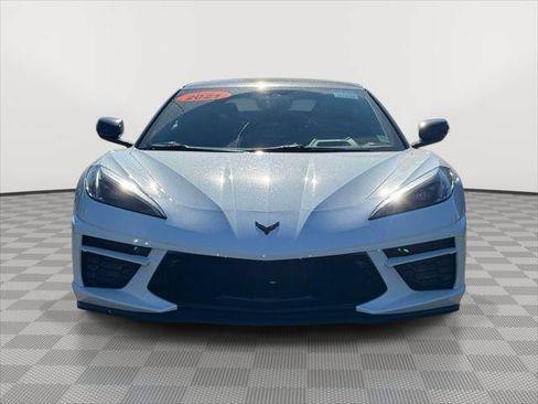 Used 2021 Chevrolet Corvette Stingray Premium Conv w/ Z51 Performance Package RWD image 2