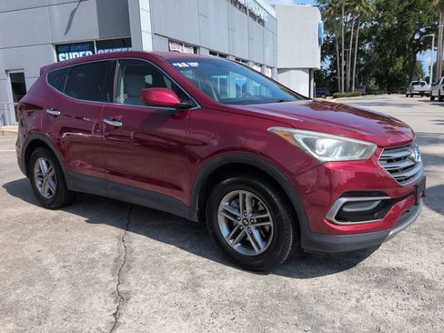 Used 2017 Hyundai Santa Fe Sport FWD image 2