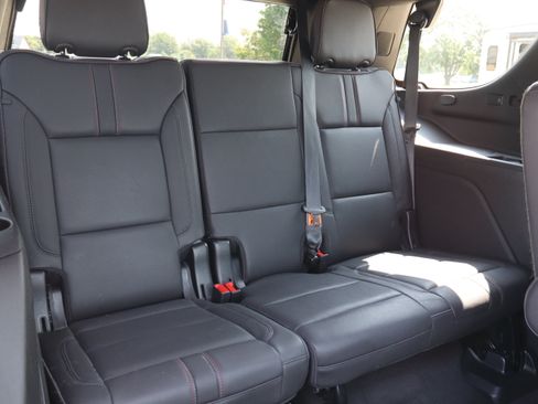 Used 2023 Chevrolet Tahoe RST w/ Luxury Package AWD/4WD image 12
