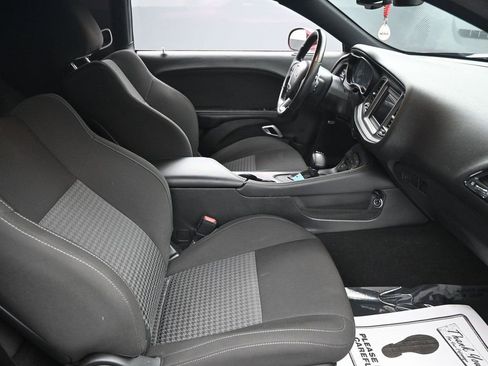 Used 2023 Dodge Challenger R/T w/ Blacktop Package image 25