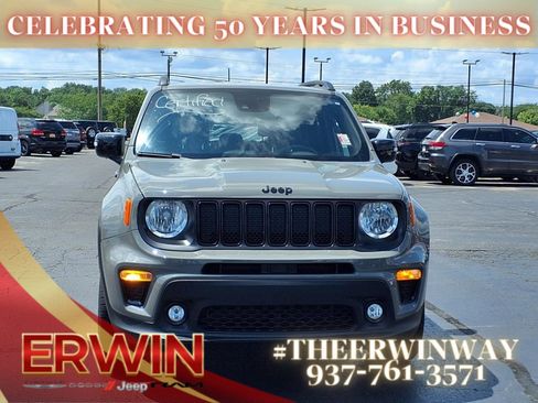 Certified 2022 Jeep Renegade Altitude w/ Convenience Group image 8