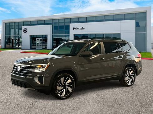 New 2026 Volkswagen Atlas SE FWD image 1