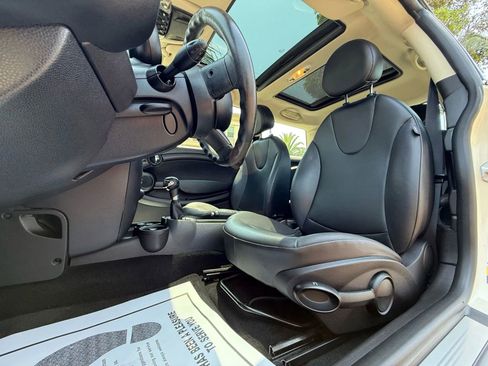 Used 2013 MINI Cooper Hardtop image 23