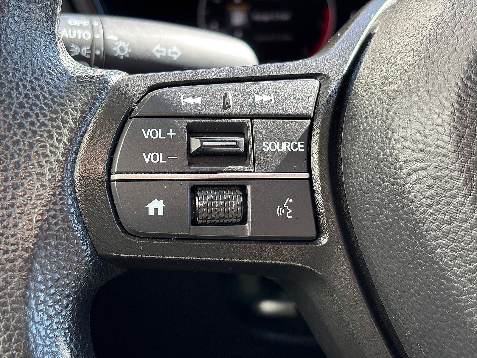 Certified 2024 Honda CR-V EX image 28