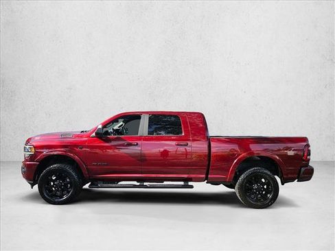 Used 2022 RAM 2500 Laramie w/ Night Edition AWD/4WD image 8