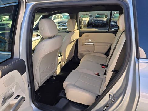 New 2026 Mercedes-Benz GLB 250 image 18