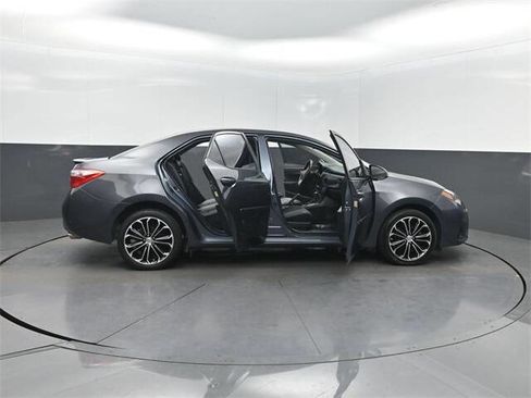 Used 2016 Toyota Corolla S image 39