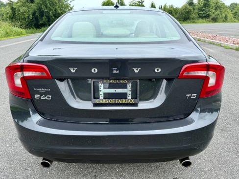 Used 2013 Volvo S60 T5 image 10