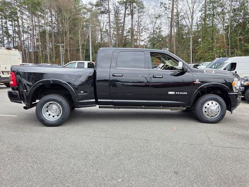 Used 2020 RAM 3500 Limited image 13