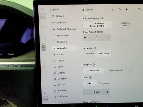 Used 2022 Tesla Model X AWD image 21