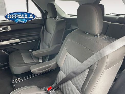 Used 2023 Ford Explorer XLT w/ Class IV Trailer Tow Package image 17