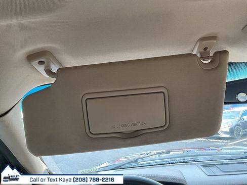 Used 2012 Ford F150 Lariat w/ Lariat Chrome Pkg image 34