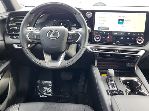 Certified 2025 Lexus RX 350 image 16