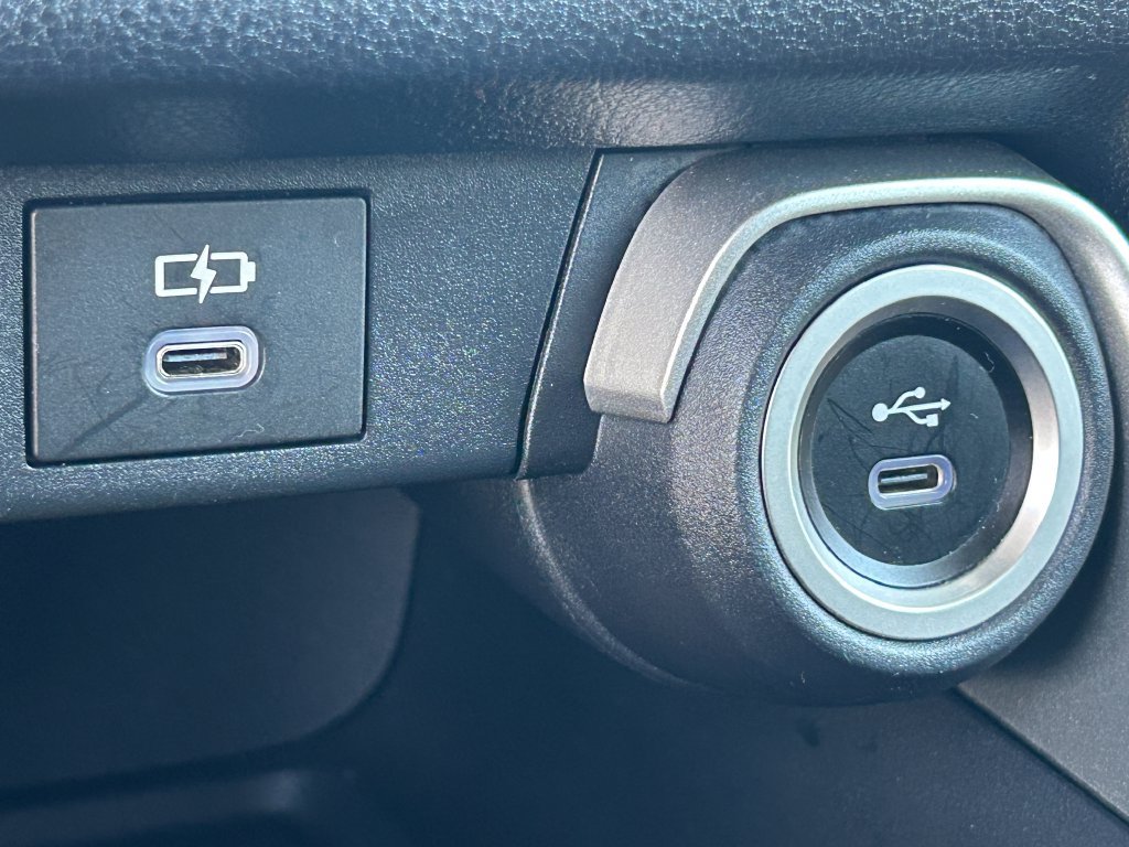 Used 2025 Toyota Grand Highlander AWD image 18